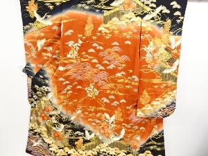 リサイクル　金彩菊・松に鶴模様刺繍振袖